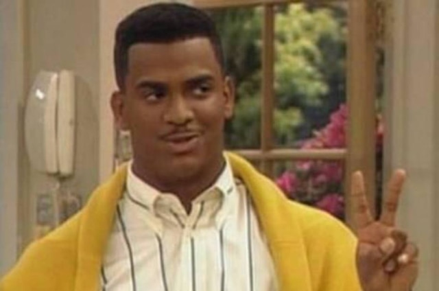 Reprodução de Um Maluco no Pedaço (1990) / Warner Bros. Television O ator Alfonso Ribeiro ficou conhecido como Carlton Banks, primo de Will Smith, no seriado ‘Um Maluco no Pedaço’. Não conseguiu mais papeis relevantes na indústria cultural.