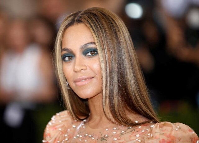 Eduardo Munoz / Reuters A cantora Beyoncé possui o projeto social BeyGood