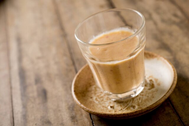 Tadeu Brunelli/Estadão Smoothie de manga, morangos e leite de soja
