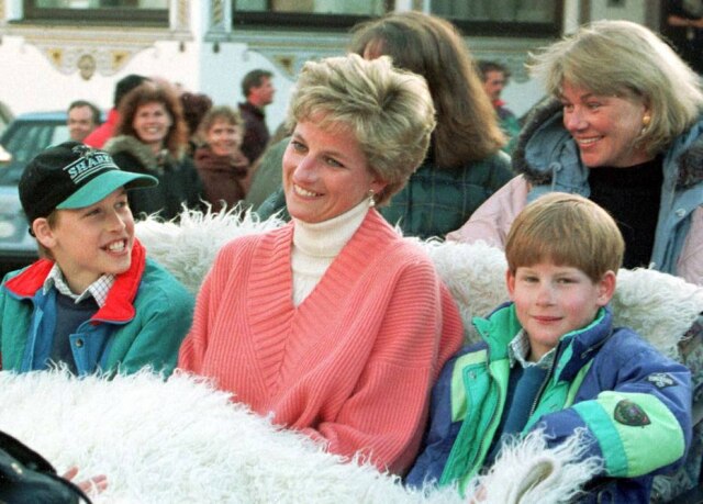 Werner Nosko/Reuteres William e Harry participam de documentário em homenagem a princesa Diana