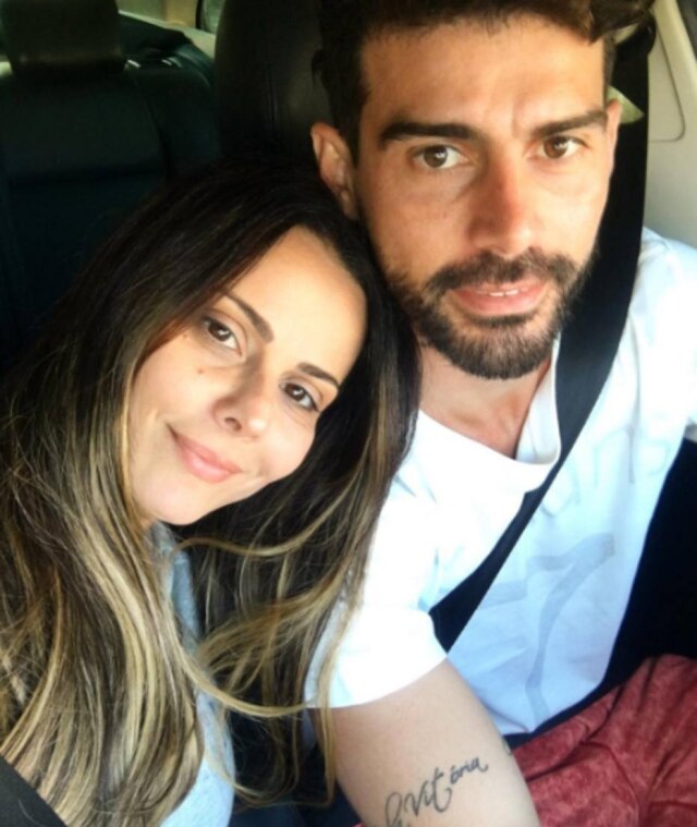 Instagram/@araujovivianne Viviane Araújo e o jogador de futebol Radamés se separam depois de 10 anos juntos.