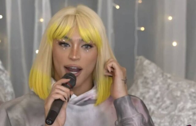 YouTube / @Pabllo Vittar Pabllo Vittar em live