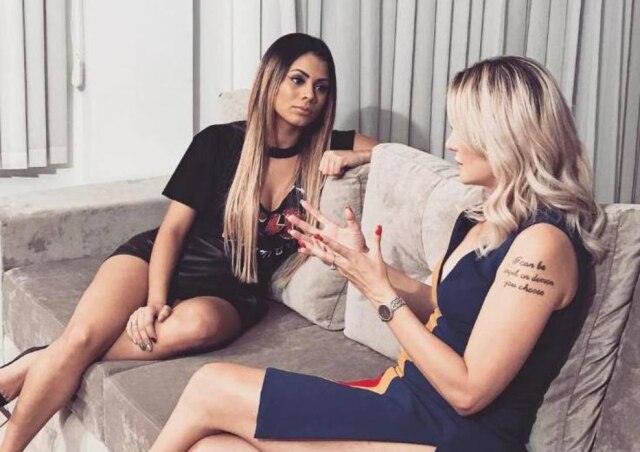 Instagram/lexaoficial Lexa deu entrevista a Antonia Fontenelle