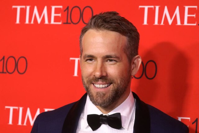 Carlo Allegri/Reuters Ryan Reynolds faz uma sugestão para fã se vingar do ex.
