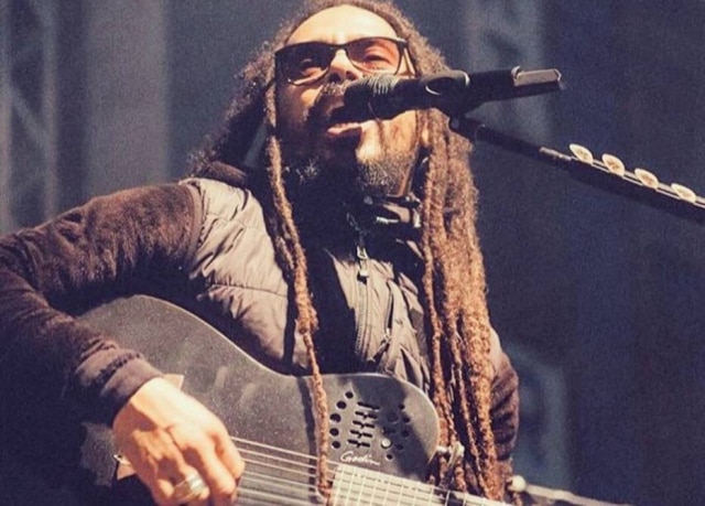 Instagram/@marcelo_falcao Marcelo Falcão anunciou novas datas dos shows de O Rappa