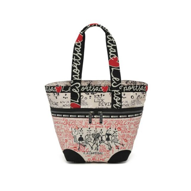 Divulgação LeSportsac Uma das bolsas tote da coleção de Alber Elbaz para a LeSportsac