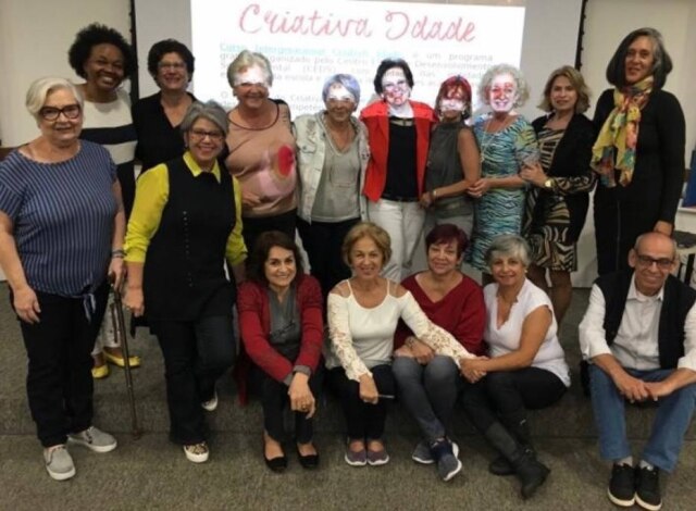 Cedida por Rosângela Marcondes Turma do programa Criativa Idade antes da pandemia do novo coronavírus