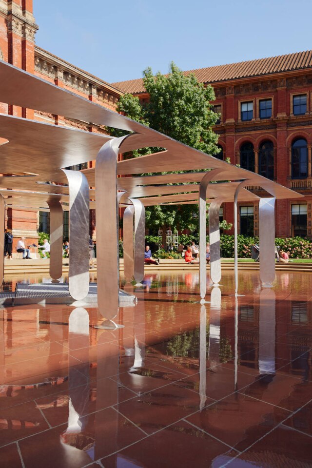 Ed Reeve Nebbia Works. Pavilhão Between Forests and Skies