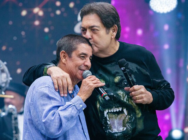 Rodrigo Moraes-Comunicão Band Fausto Silva recebe Zeca Pagodinho no primeiro programa Faustão na Band.