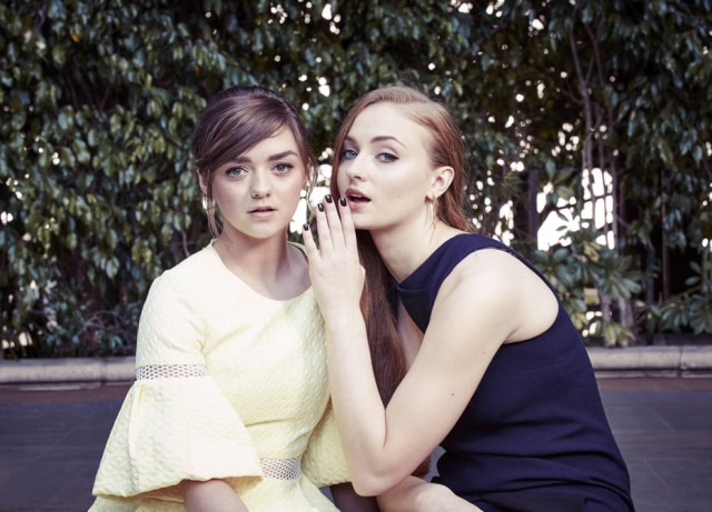 Emily Shur/The New York Times Maisie Williams e Sophie Turner.