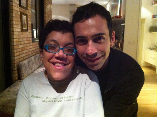 Twitter/@CesarTralli Cesar Tralli e a irmã Gabriela Tralli.