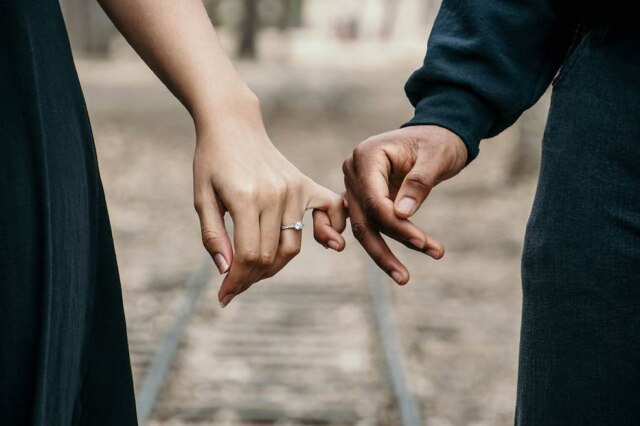Nappy Quando o casal tem filhos, a relação pode se transformar em cordialidade.