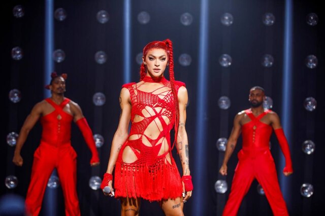 Ernna Cost Pabllo Vittar fala sobre expectativa para show no Micareta São Paulo: 'É a celebração da nossa existência'.