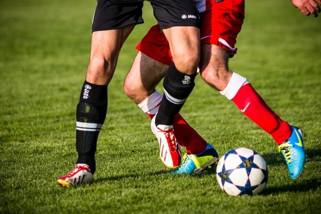Pixabay O uso de caleiras é importante para prevenir lesões durante o jogo