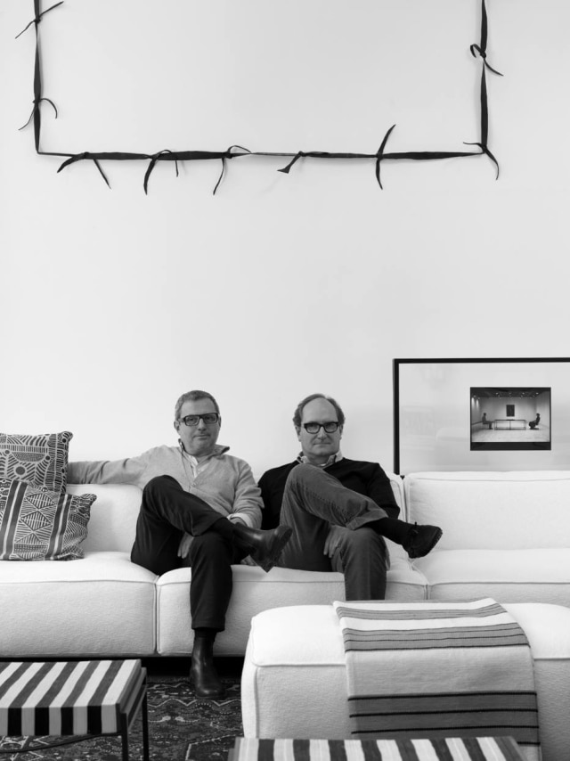 Divulgação Os arquitetos Claudio Lazzarini e Carl Pickering