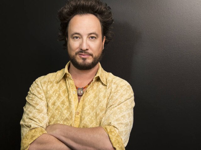 History/Divulgação O escritor suíço Giorgio Tsoukalos veio ao Brasil pela primeira vez para falar sobre a possível interferência extraterrestre na humanidade.