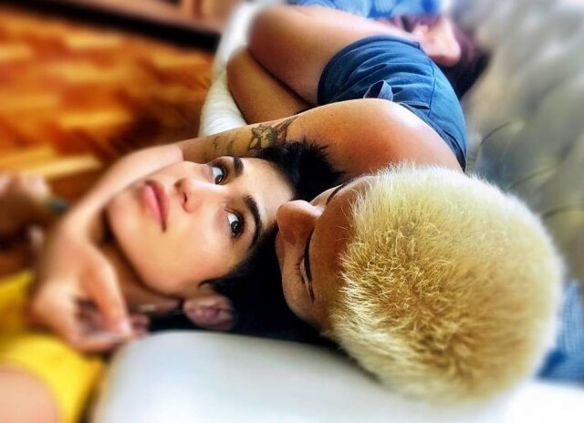 Instagram/@nandacostareal A atriz Nanda Costa ao lado da namorada Lan Lanh.
