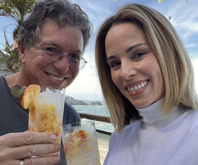 Instagram/@aanafurtado O apresentador Boninho e a mulher dele Ana Furtado