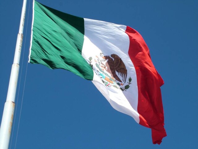 Pixabay/mediosaudiovisuales Uma rádio norte-americana cometeu gafe no espanhol ao trocar 'año' por 'ano' ao citar uma matéria no Twitter