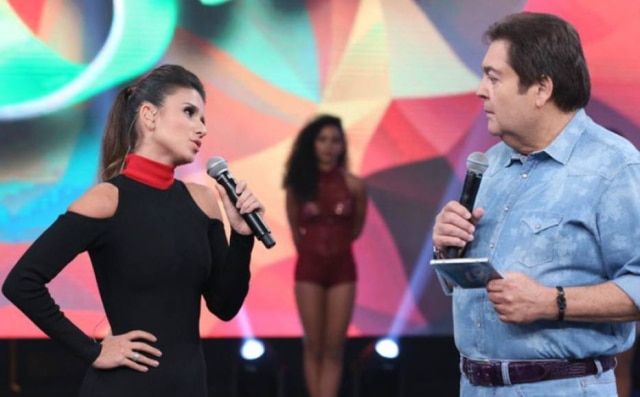 Divulgação|Globo Paula Fernandes participou do 'Domingão do Faustão' no último domingo (3)