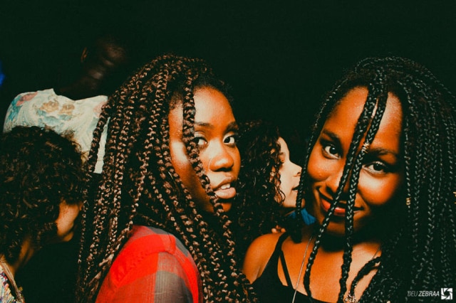 Matheus Thierry/Deu Zebraa As festas possuem um preço acessível e promovem a representação de jovens negros periféricos.