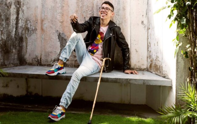 Divulgação Ivan Baron é um influenciador de 23 anos que fala sobre capacitismo, acessibilidade e educação inclusiva