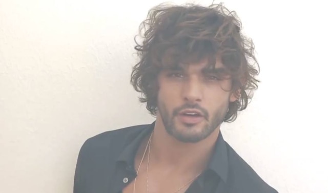 Reprodução de cena do vídeo da Vogue Paris Modelo brasileiro mostrou suas habilidades na atuação