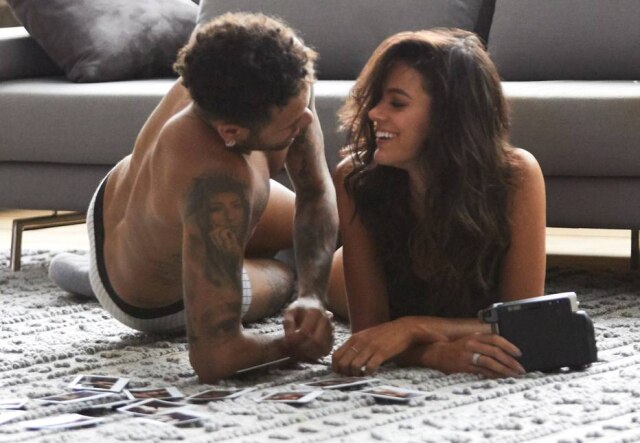 Daniel Lima e Elvis Moreira/Divulgação Neymar e Bruna Marquezine também vão assinar uma linha de underwear para a marca