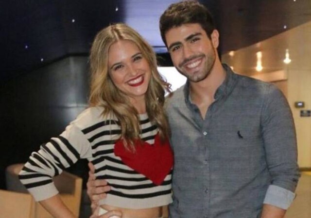 Instagram/julianolaham Casal de atores completou primeiro ano de relaciomamento