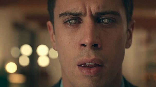 Reprodução de cena de 'Black Mirror' (2011) / Netflix Nova leva de episódios de Black Mirror vai ao ar em 2018