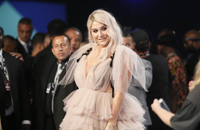 Danny Moloshok / REUTERS A cantora Kesha