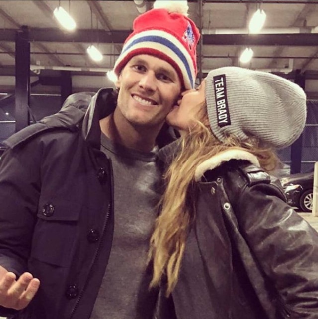 Instagram/@gisele A modelo brasileira Gisele Bündchan e o jogador de futebol americano Tom Brady completaram nove anos de casamento e trocaram juras de amor no Instagram