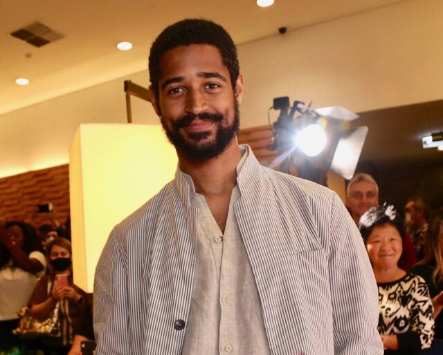 Denise Andrade/ESTADO O ator Alfred Enoch na pré-estreia do filme 'Medida Provisária', no Shopping Iguatemi, em São Paulo, nesta terça-feira, 29.