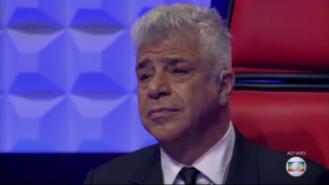 Reprodução/TV Globo Lulu Santos se emocionou com interpretação de "Hino ao Amor"