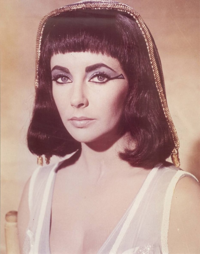 Twentieth Century Fox Elizabeth Taylor em 'Cleópatra', clássico de 1963