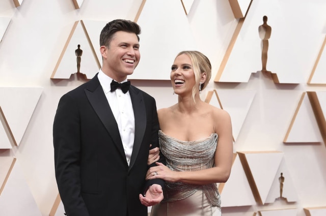 Jordan Strauss / Invision / AP A atriz Scarlett Johansson e o comediante Colin Jost se casaram depois de um ano de noivado