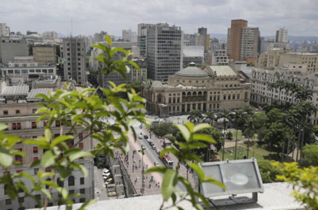 Cesar Ogata / SECOM Do Edificio Matarazzo, dá para ver o Theatro Municipal