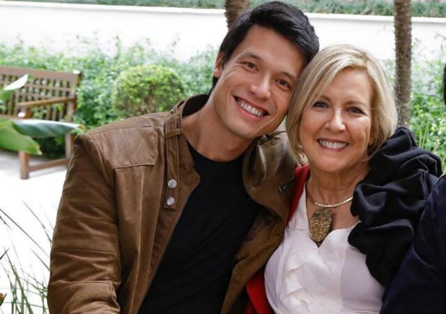 Instagram/@leo_young_ Leonardo Young e sua mãe, a psicóloga Cleide Partel