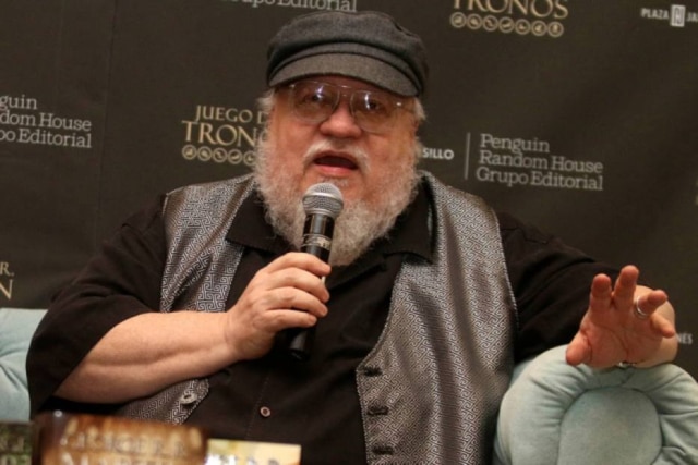 Reuters/Stringer Em post no seu blog, o autor George R. R. Martin anunciou que o novo livro da saga 'As Crônicas de Gelo e Fogo' não será lançado em 2018