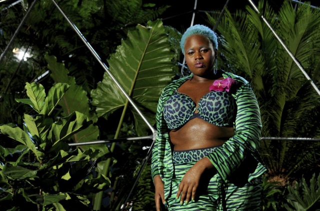 Diane Bondareff/AP Photo Uma das performers do happening da Savage x Fenty, a marca de lingeries da cantora Rihanna
