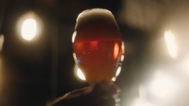 Reprodução Cena do documentário Em Busca da Cerveja Perfeita
