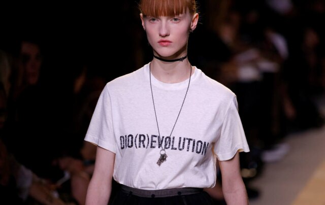 REUTERS/Gonzalo Fuentes As camisetas feministas fizeram sucesso na internet