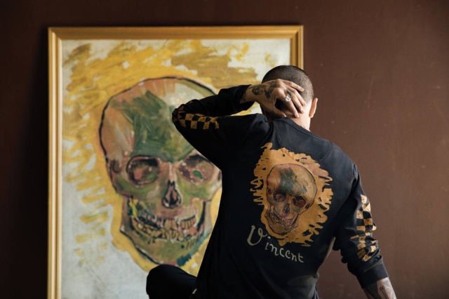 Divulgação/Vans As pinturas do artista holandês viraram estampa de camisetas, tênis, jaquetas e bonés