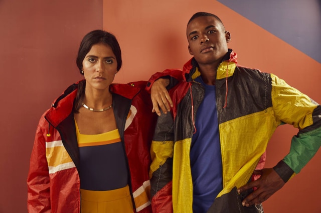 Kite Coat / Divulgação A marca Kite Coat transforma pipas de kite surf em casacos.