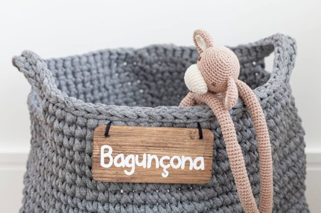 Ateliê Baobá Cesto de crochê cinza da Ateliê Baobá. A partir de R$ 199