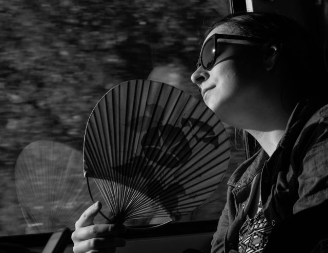 Georgie Pauwels/ Creative Commons A redução dos níveis de hormônios provocam ondas de calor, que prejudicam a maioria das mulheres nesta fase