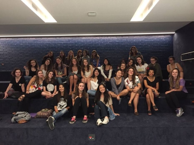 Acervo Pessoal/ Stephanie Ribeiro No Colégio Bandeirantes, as meninas criaram o Coletivo Tuíra, que se reúne a cada 15 dias