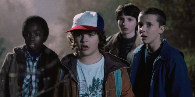 Cena da série 'Stranger Things'/Netflix A Netflix mandou carta bem humorada pedindo para bar inspirado em 'Stranger Things' fechar as portas.