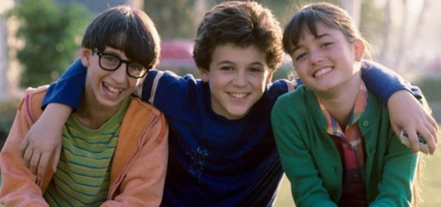 Divulgação/ StarVista Entertainment/Time Life Os atores Josh Saviano, Fred Savage e Danica McKellar na série 'Anos Incríveis'.
