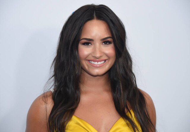 REUTERS/Phil McCarten Demi Lovato é atriz e cantora; ela começou atuar aos nove anos de idade